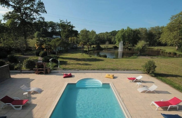 Domaine du Haou - Large gîte in the heart of a bucolic estate