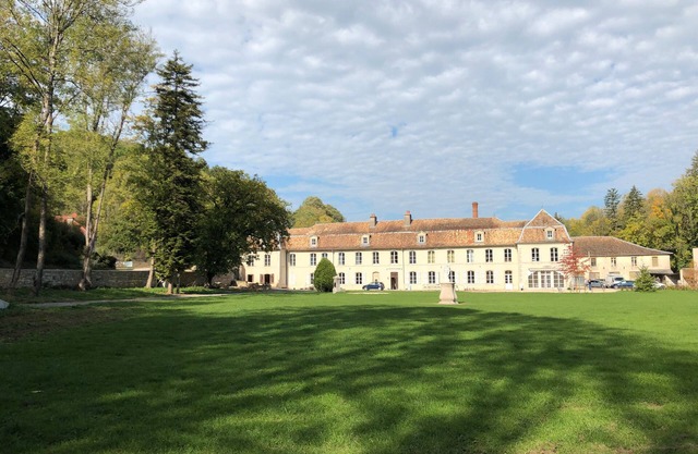 Domaine 'Gîte De L'Abbaye' with Private Pool, Private Terrace and Wi-Fi