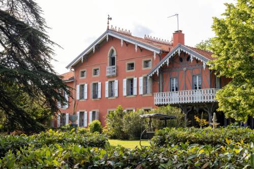 Domaine La Belle Histoire - Gîte côté jardin