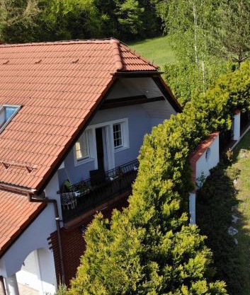 Domek i Apartamenty Zacisze