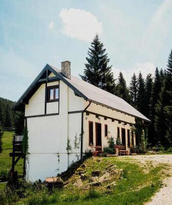 Domek Przyjacielówka Miejsce Ciszy Czarna Góra Sienna Janowa Góra