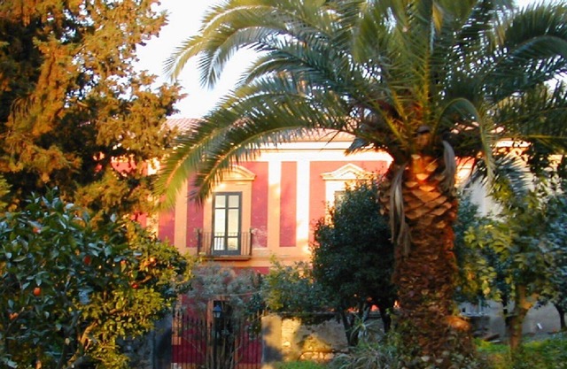 don Paolo: independent suite 2-4 people, near Naples Caserta Pompeii