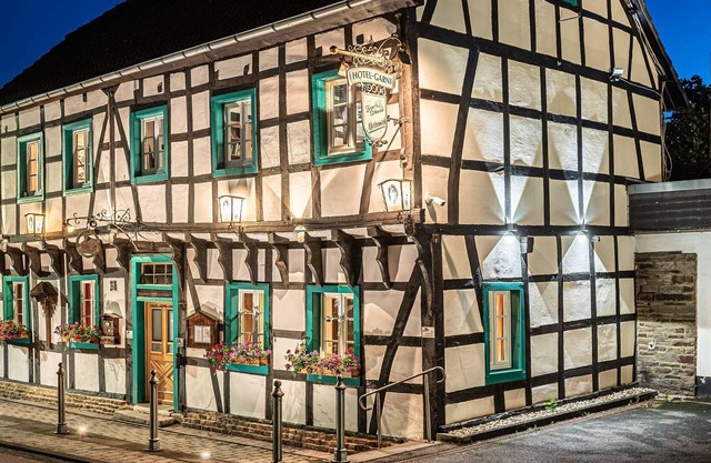 Doppel / Zweibett Zimmer - Landhotel Zum Schwan Garni