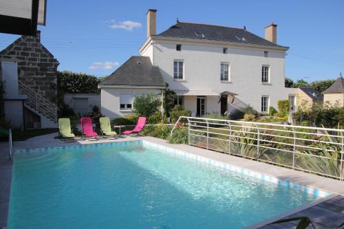 Doué's Mansion