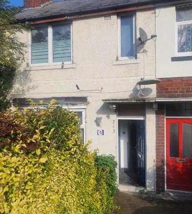 Double bed rooms in Meadowhall, Tinsley