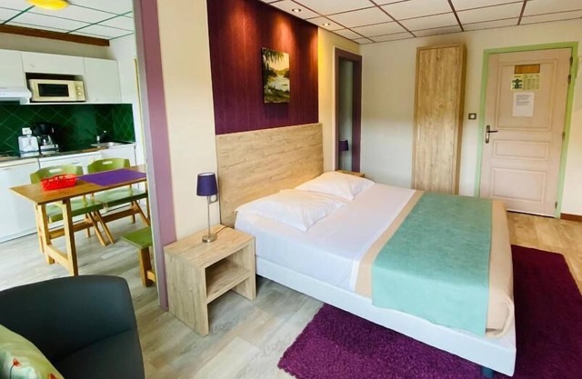 double economic bedroom