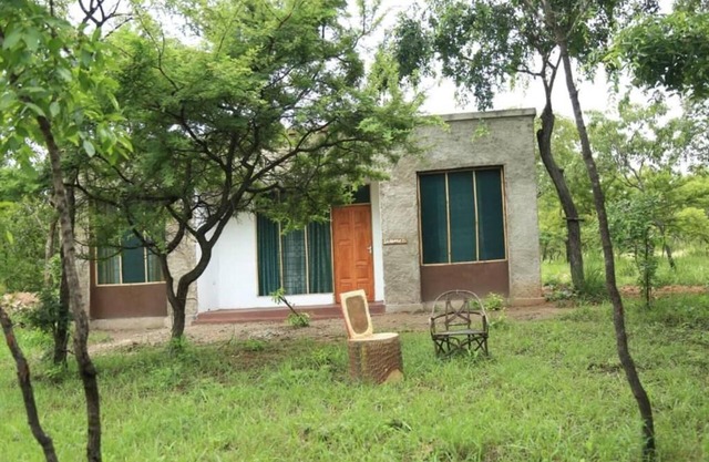 Double G safaris and Camp Mikumi - Family Bungalow