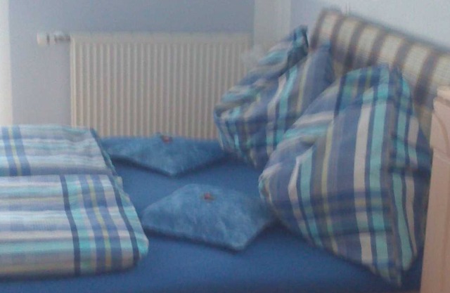 Double Room 2 - Gästehaus Lindenhof - Category 4 suns