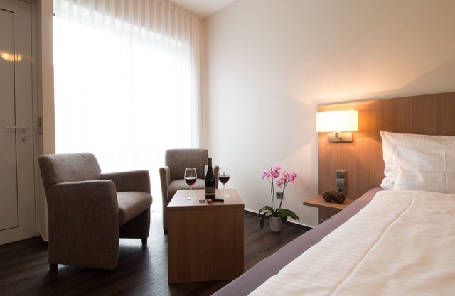 Double room terrace - Gästehaus Bauer with winery