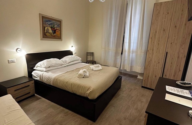 Double Room with private bathroom in Terralba (Oristano) – Ginestra