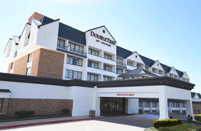 DoubleTree By Hilton Baltimore North Pikesville