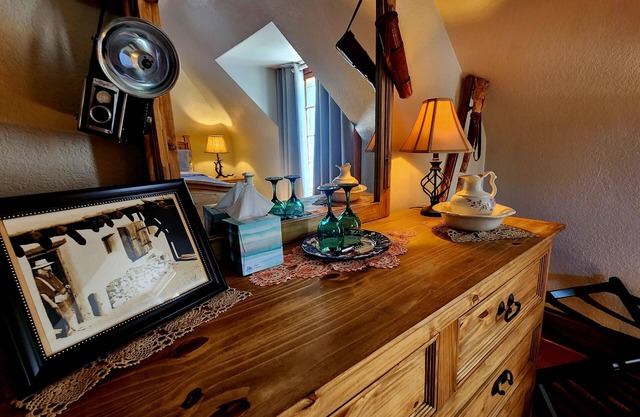Downen House Bed & Breakfast