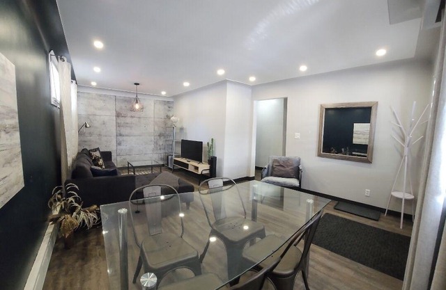 Downtown 1 bedroom Apt - Ensuite Laundry