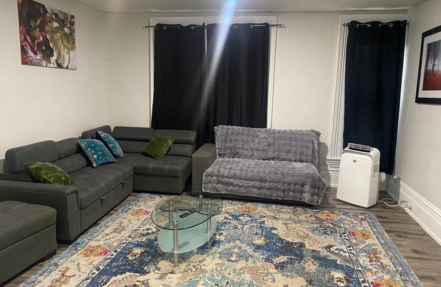 Downtown Apartment 6-7 People