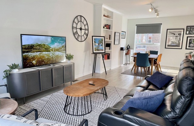 Downtown Dayton townhouse with private garage AND rooftop patio!