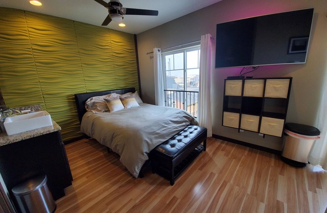 Downtown Luxury Suite
