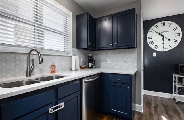 Downtown Retreat! *5 minutes from Louisville KY*