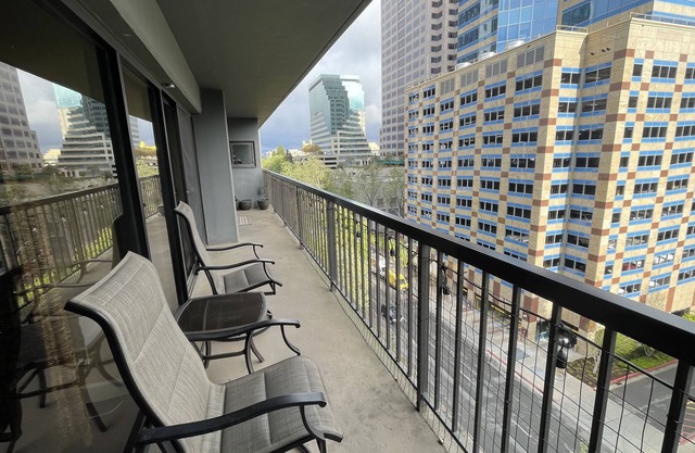 Downtown Sac Luxury High Rise Condo