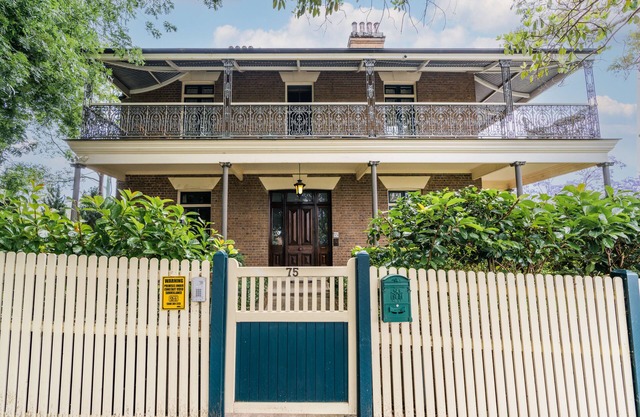 Dr Crookston's Guest House Circa 1880