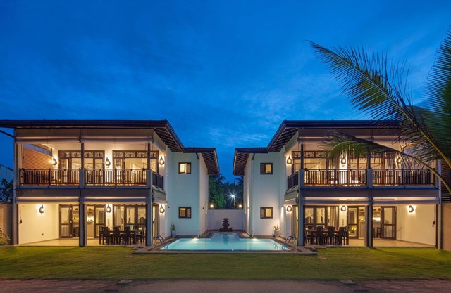 Dream Beach Villas /Villa Lotus, fantastic villa right on the white sand beach