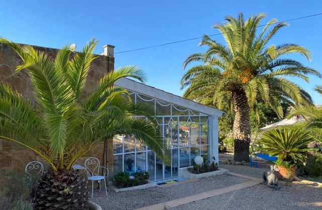 Dream house for you alone with sweeping views over Llucmajor to the sea