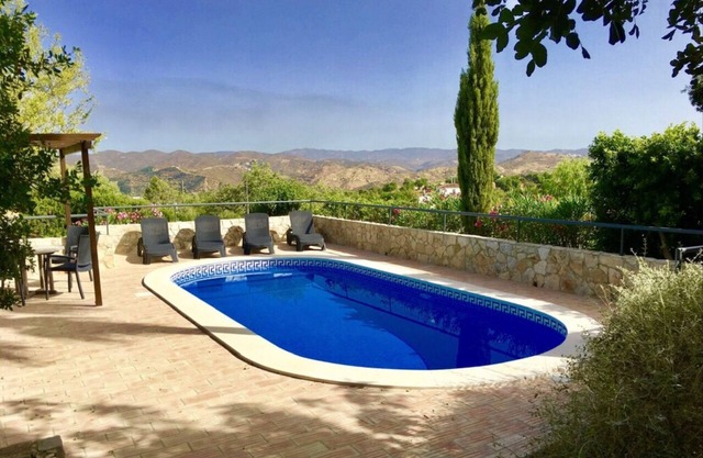 Dream Location with heated Pool