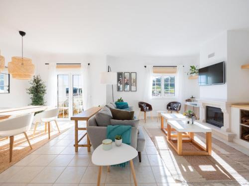 Dream Retreat in Budens #1948