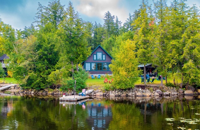 DREAMY Lake Simond Waterfront Home