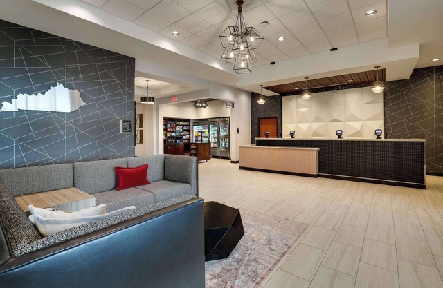 Drury Plaza Hotel Cincinnati Florence