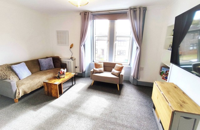 Dundee Football Stadium ApartmentnCozy 2 bedroom Apartment - Sleeps 5 guests