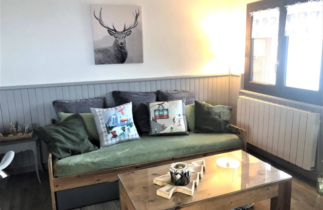 DUPLEX APARTMENT T3 55 M2 RENOVATED IN THE VILLAGE *