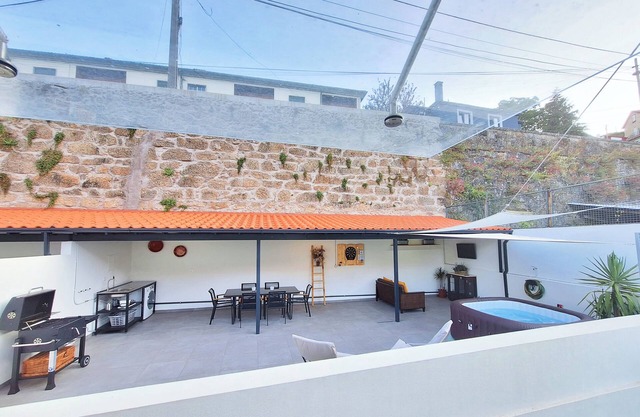 Duplex com Jacuzzi, Terraço, & Bbq. Vista Serra