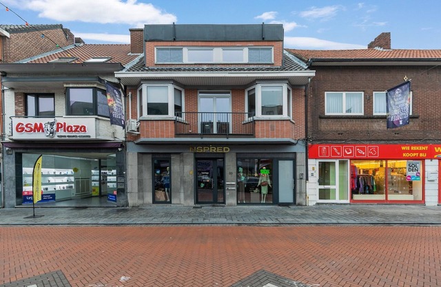 Duplex in Maasmechelen near Shopping Street
