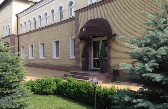 Dynastya Hotel