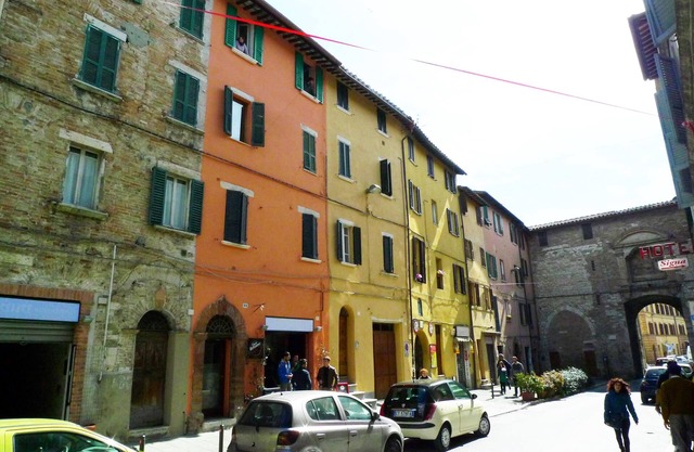 Each window is a painting in the heart of Perugia.