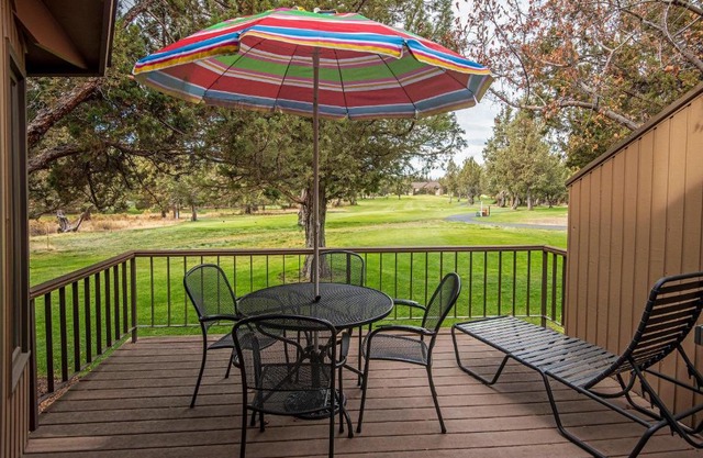 Eagle Crest on the Green - Meredith Lodging