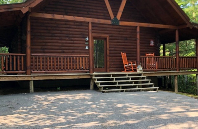 Eagles Ridge 3 bedroom cabin near Big South Fork