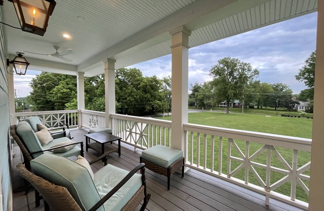 East + West 2-SUITES Georgetown KY Bleubird Studio + Suites llc 5mKHP,30min Ark,