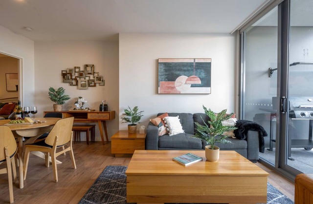 Eastside apartment - Charlestown