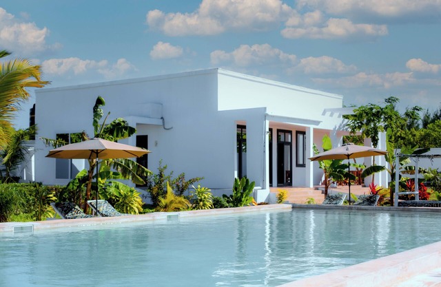 EBENDE VILLA