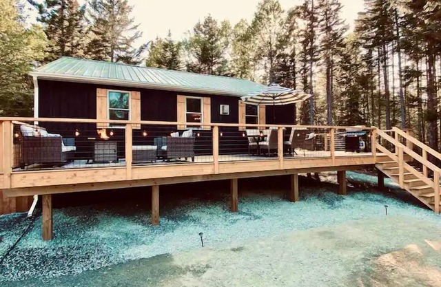 Eclectic & Forested Cabin w/Firepit & Beach Access Near Acadia Schoodic
