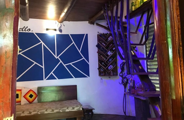 Eco friendly private villa (Earth House Sri Lanka)