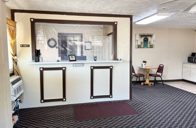 Economy Inn