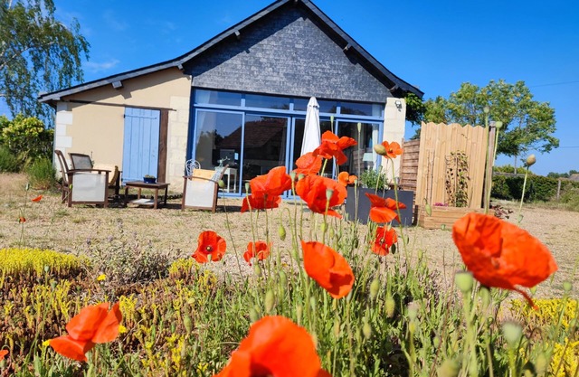 Ecurie Rénovée à la Campagne, Simplicité & Calme, Proche Loire, Châteaux & vin