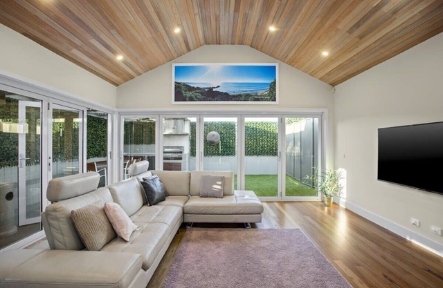 Edgewater Luxury living By the sea