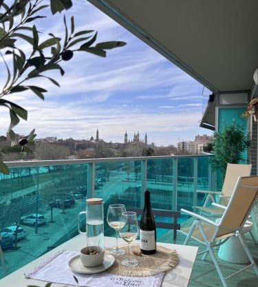El Balcón del Ebro by Alogest- Vistas, piscina y 2 parking