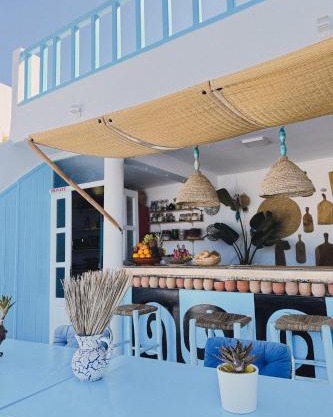El MOJA SURFHOUSE