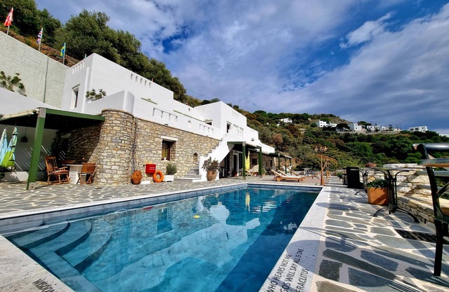 ELAIOLITHOS - Luxury Villa Suites - Adults Only
