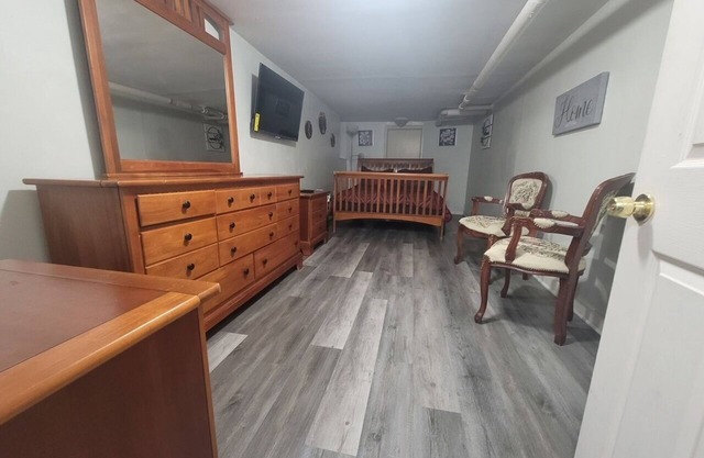 Elegant 1 Bedroom Apartment 15 Min to Manhattann