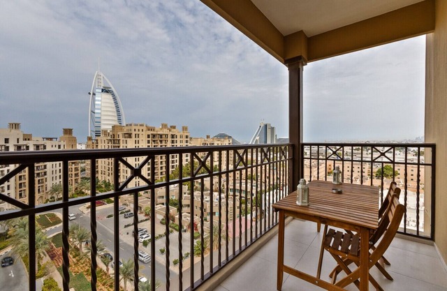 Elegant 2 Bedroom + Maid's Room in Rahaal 2, MJL